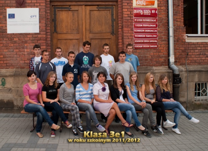 Zdjęcia klasowe_2011