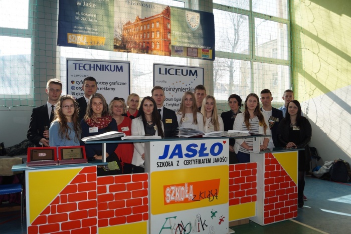 Giełda zawodów 2016