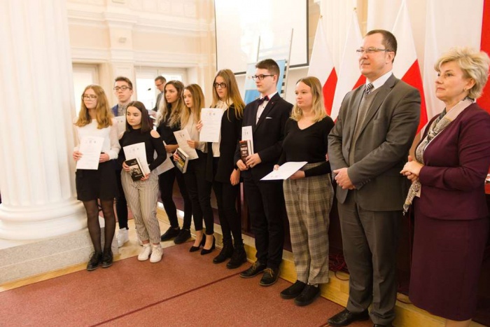 Po polsku o historii 2019 dyktando