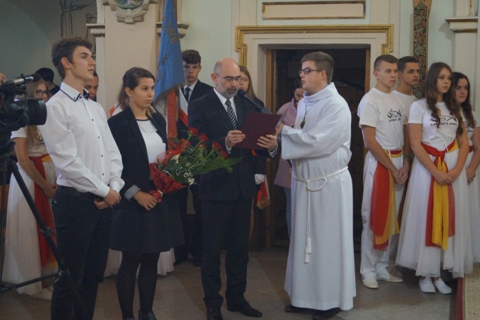 Nowy Sztandar Szkoły