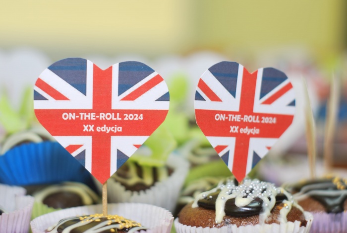 Zwycięzcy Powiatowego Konkursu z Języka Angielskiego ON - THE - ROLL 2024