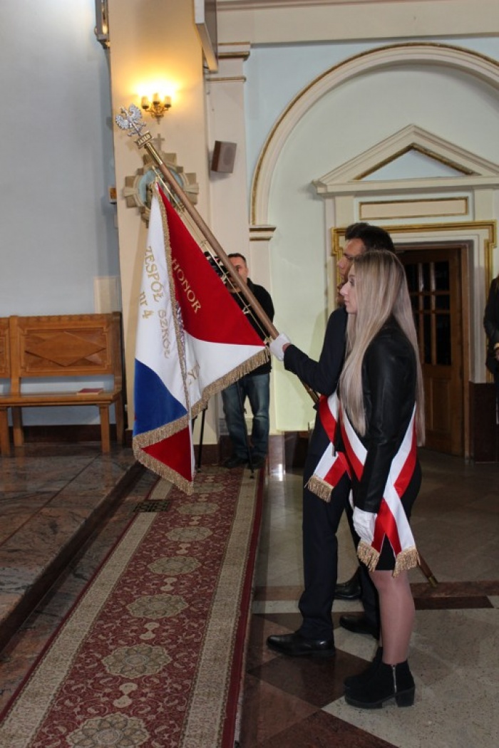 Nowy Sztandar Szkoły