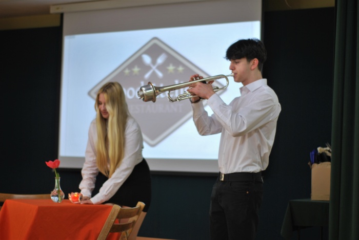 Finał XIX edycji Konkursu Języka Angielskiego „On-the-roll 2023”