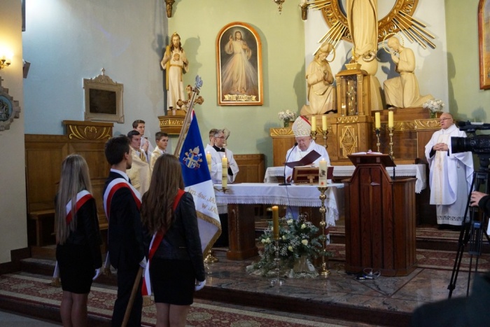 Nowy Sztandar Szkoły