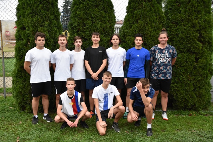 Rozgrywki w piłce nożnej 2021