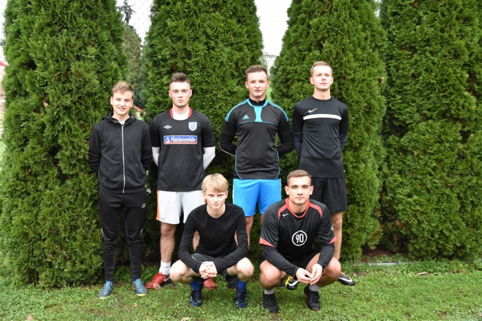 Rozgrywki w piłce nożnej 2021