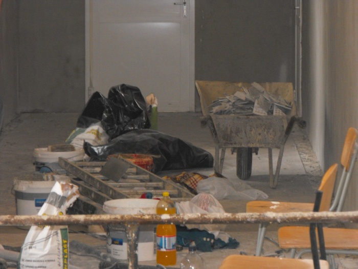 Remonty korytarzy na 50-lecie szkoły