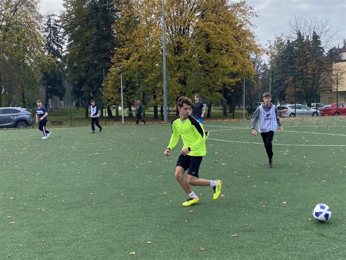 Rozgrywki sportowe piłki nożnej