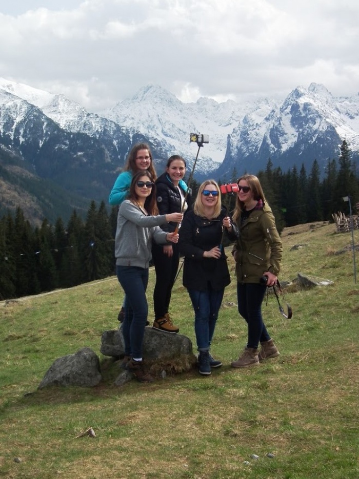 Grupa Pod Skrzydłami Anioła w Zakopanem