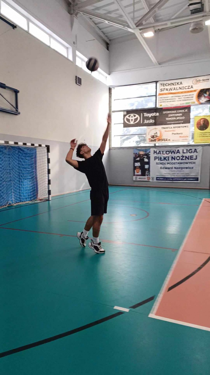 Mikołajkowy Szkolny Turniej Piłki Siatkowej 2023