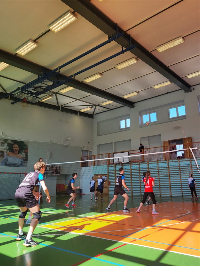 Siatkarski Turniej o Wielkanocne Jajo w Krośnie