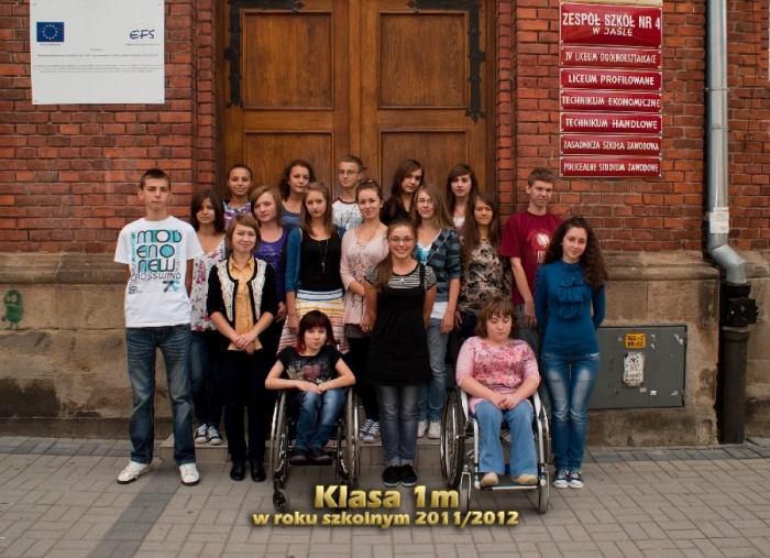 Zdjęcia klasowe_2011