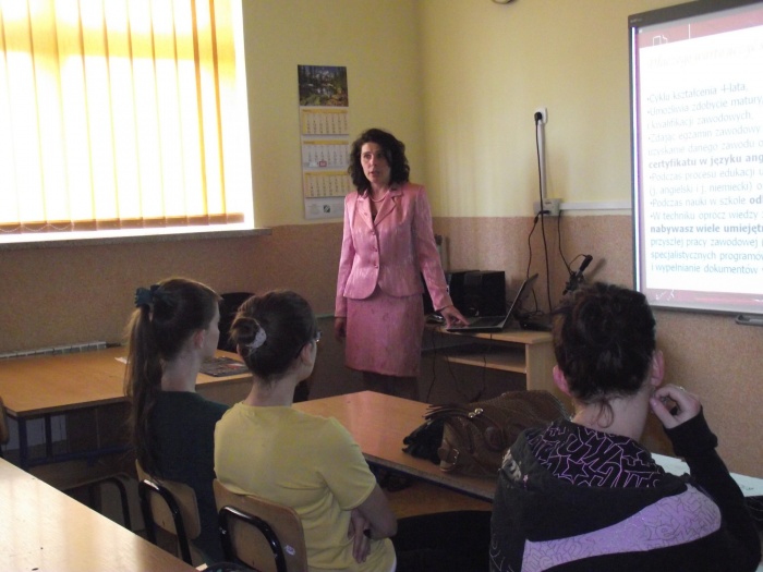 Promocja - wyjazdy do gimnazjów