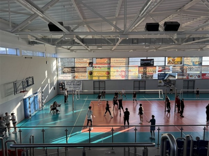 Mikołajkowy Międzyklasowy Turniej w Siatkówce drużyn mieszanych