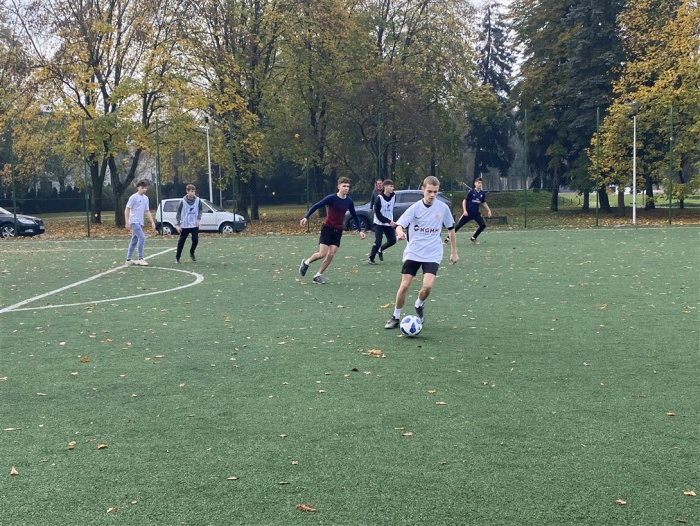 Rozgrywki sportowe piłki nożnej