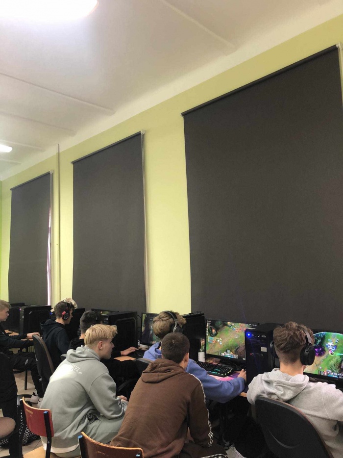 Turniej e-sportowy L.O.L. w Ekonomiku!