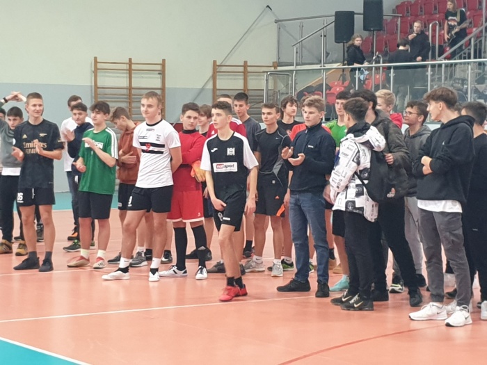 Udział młodzieży w Turnieju Charytatywnym