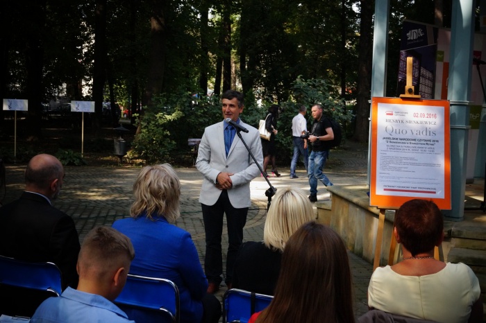 jASIELSKIE nARODOWE cZYTANIE