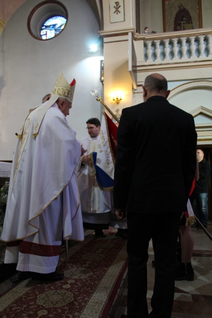 Nowy Sztandar Szkoły