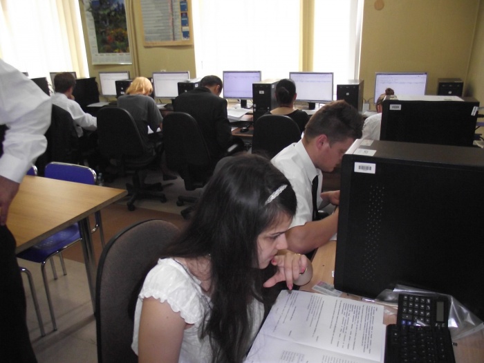 Egzminy zawodowe 2013