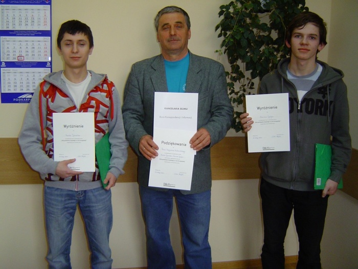 Konkurs \"Wywiad z posłem\"