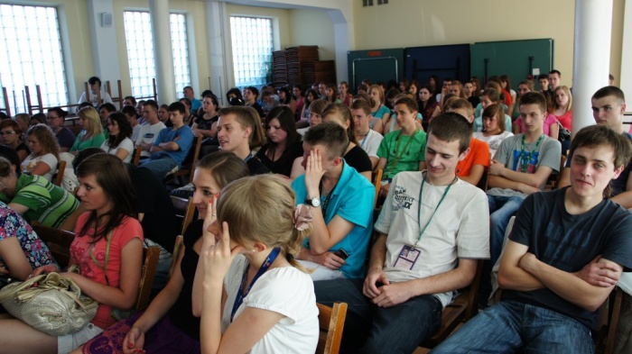 uczestnicy Pokazu Pierwszej Pomocy