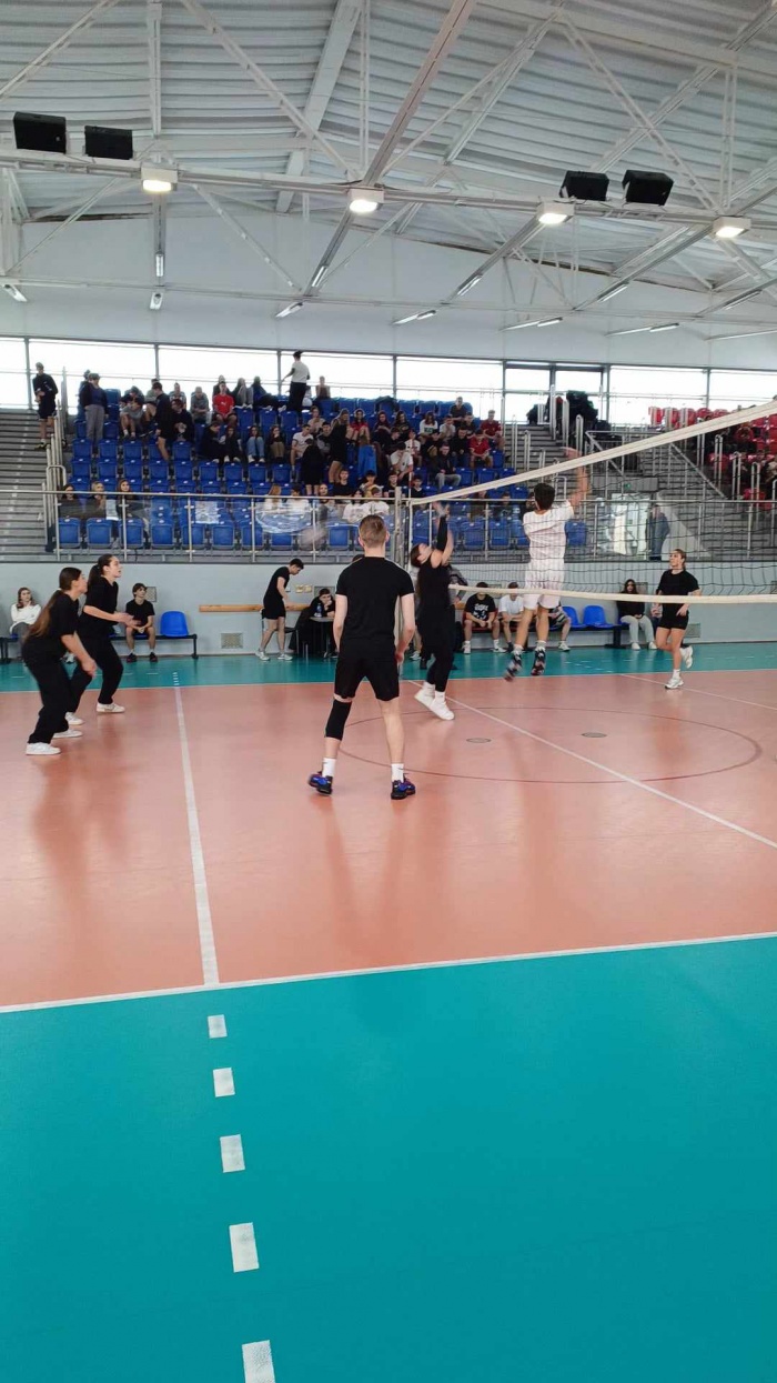 Mikołajkowy Szkolny Turniej Piłki Siatkowej 2023