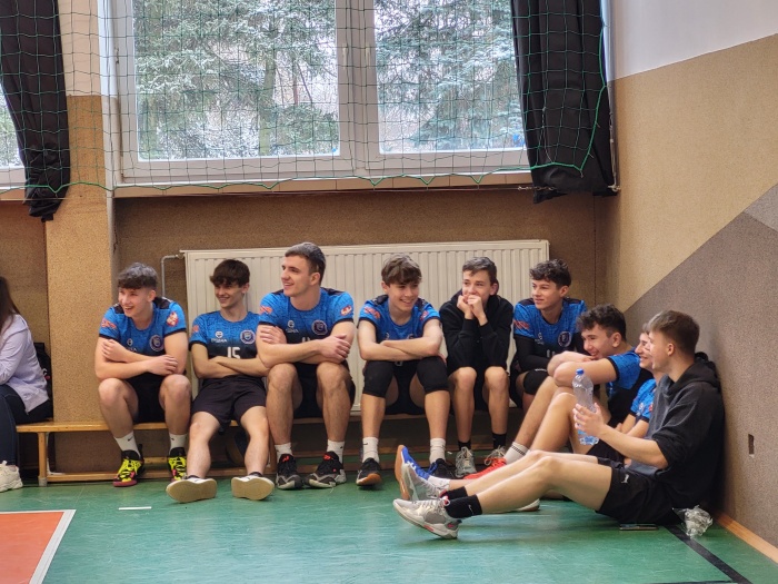 Srebrny medal dla uczniów Jasielskiego Ekonomika w Powiatowej Licealiadzie w Piłce Siatkowej Chłopców.