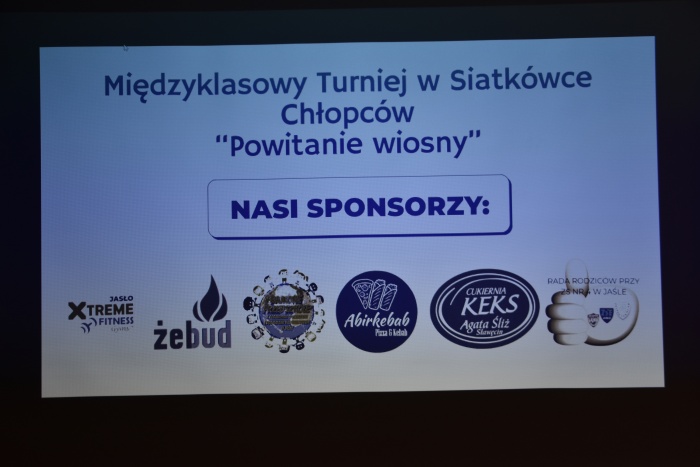Rozdanie nagród za udział w Międzyklasowym Turnieju  Siatkówki  Chłopców „POWITANIE WIOSNY”
