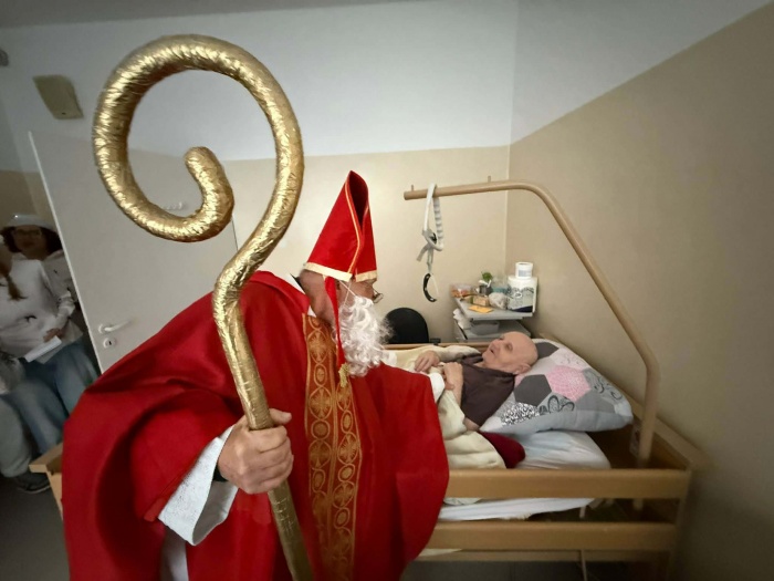 Wizyta Szkolnego Koła Caritas w Hospicjum