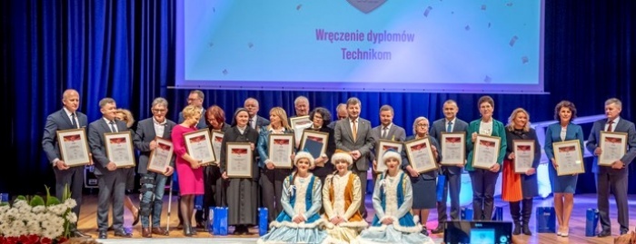 Gala Podkarpackiego Rankingu Liceów i Techników Perspektywy 2022 na Politechnice Rzeszowskiej
