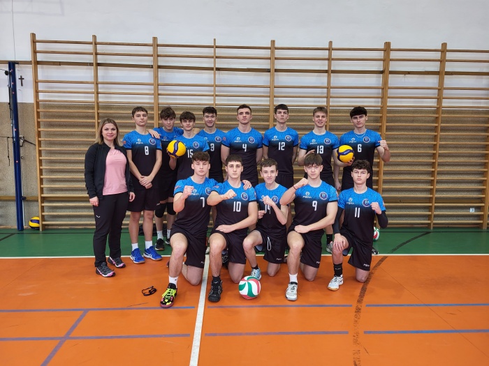 Srebrny medal dla uczniów Jasielskiego Ekonomika w Powiatowej Licealiadzie w Piłce Siatkowej Chłopców.