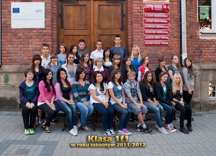 Zdjęcia klasowe_2011