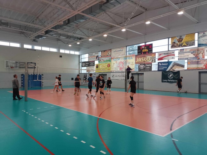 Mikołajkowy Szkolny Turniej Piłki Siatkowej 2023