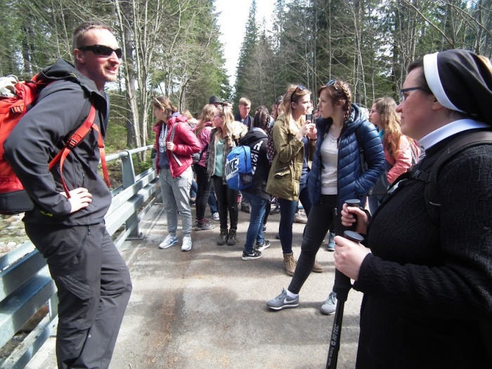 Grupa Pod Skrzydłami Anioła w Zakopanem