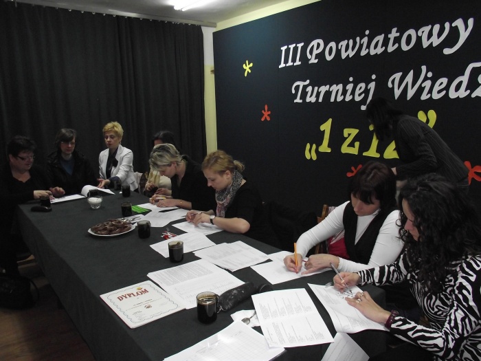 Turniej Wiedzy \"1 z 12\" 2012