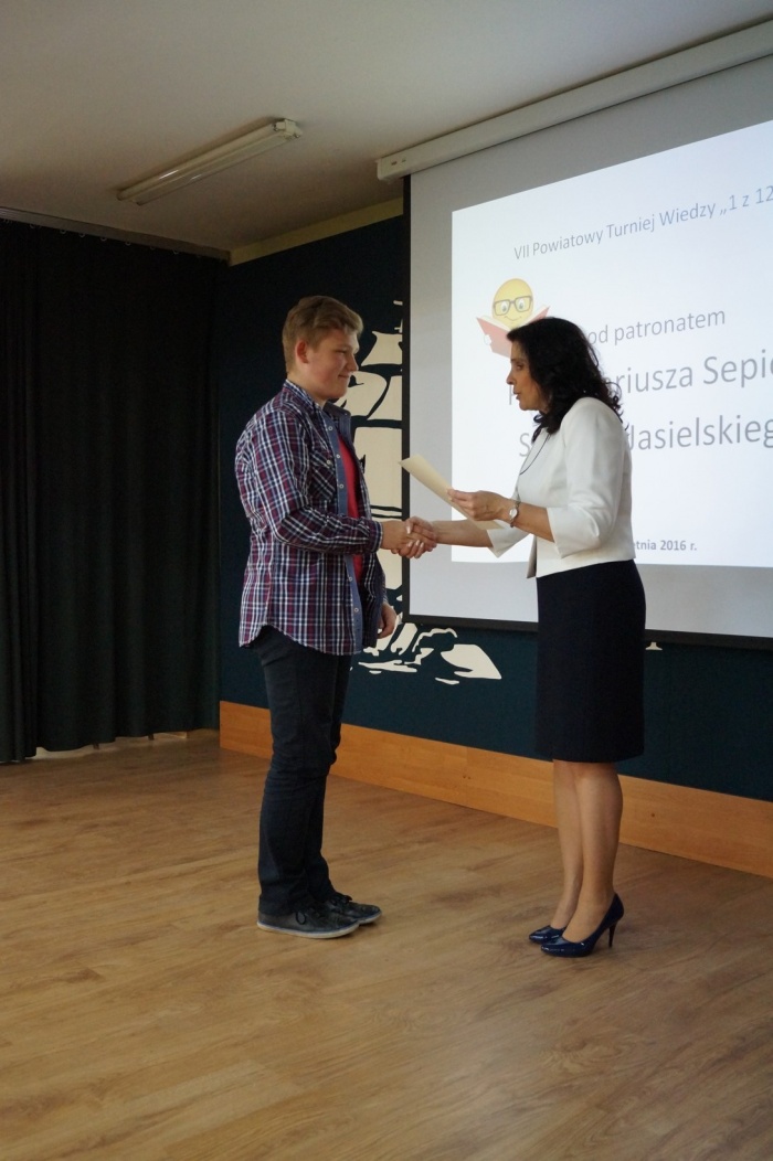 Turniej \"1 z 12\" 2016