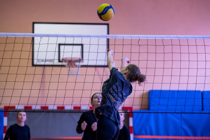 Mikołajkowy Międzyklasowy  Turniej  w  Siatkówce  Dziewcząt.
