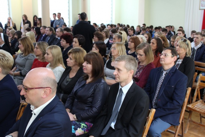 Nowy Sztandar Szkoły