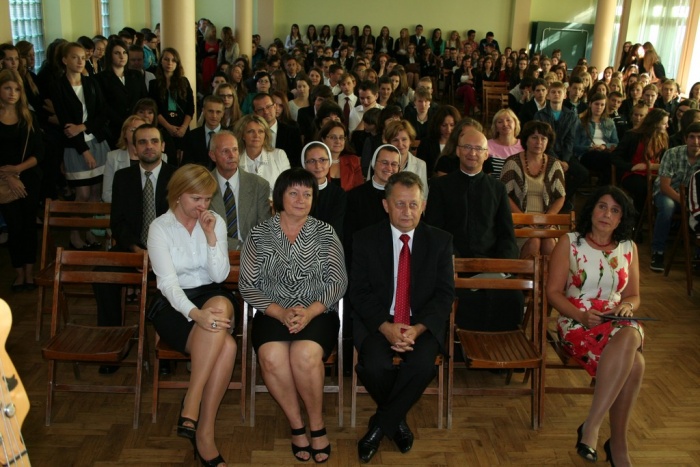 rok szklony 2013/2014