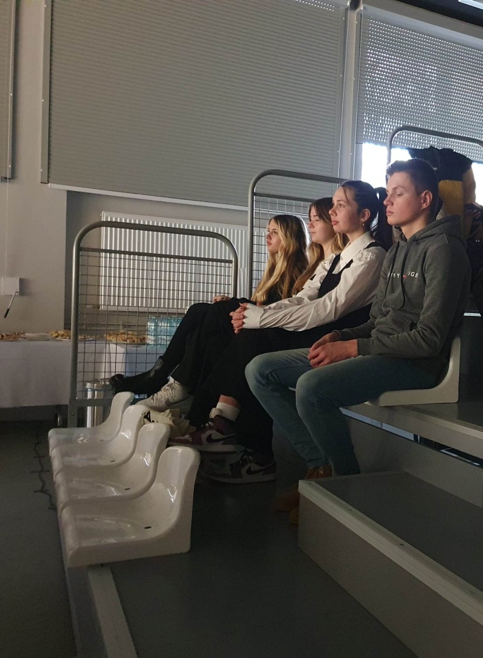 Udział młodzieży w debacie \"Rola młodych w budowaniu społeczeństwa obywatelskiego\"