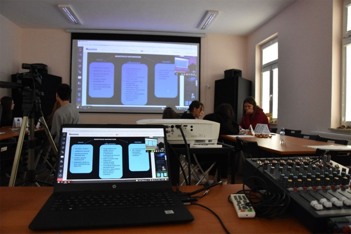 Uczniowie Ekonomika zdobywają kolejne kompetencje i umiejętności