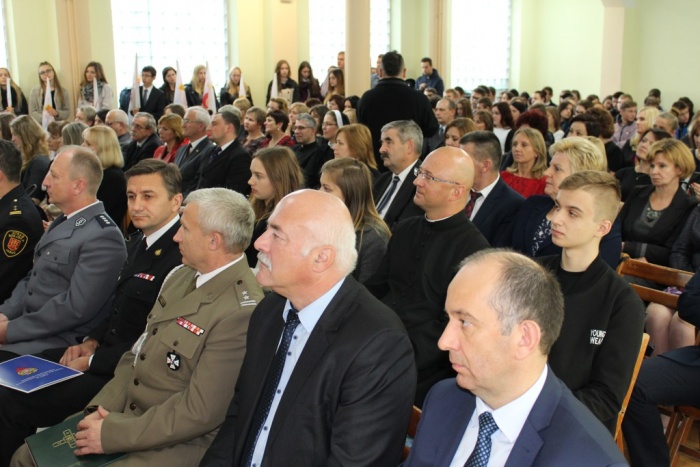 Nowy Sztandar Szkoły