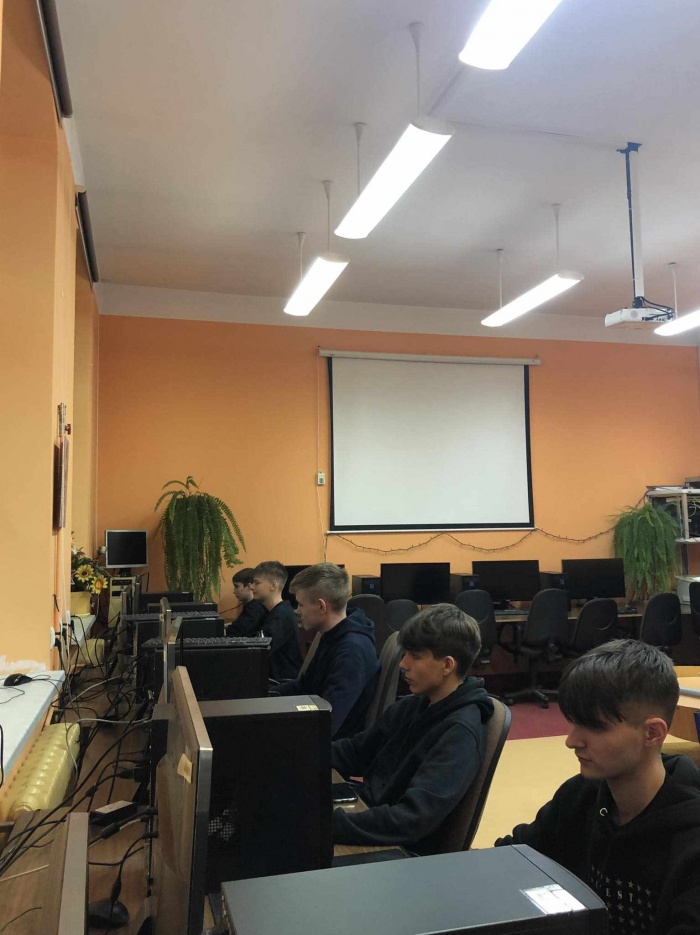 Turniej e-sportowy L.O.L. w Ekonomiku!