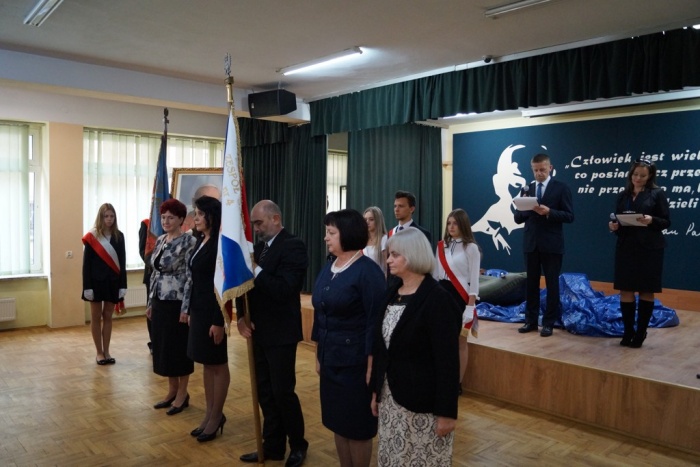 Nowy Sztandar Szkoły