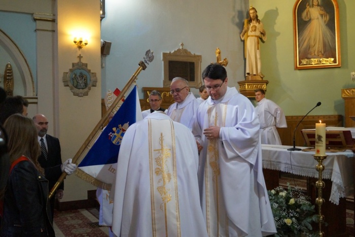 Nowy Sztandar Szkoły