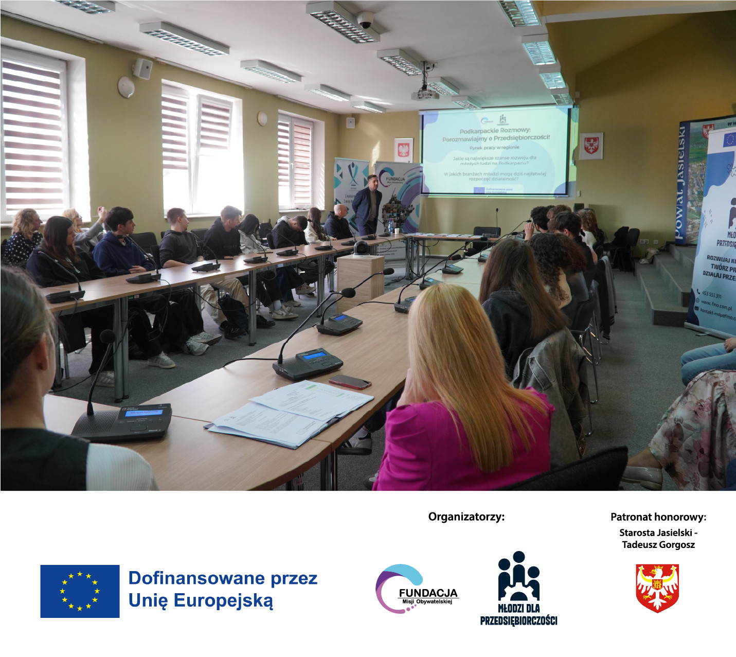 Młodzi dla Przedsiębiorczości. Młodzież debatowała o rozwoju przedsiębiorczości