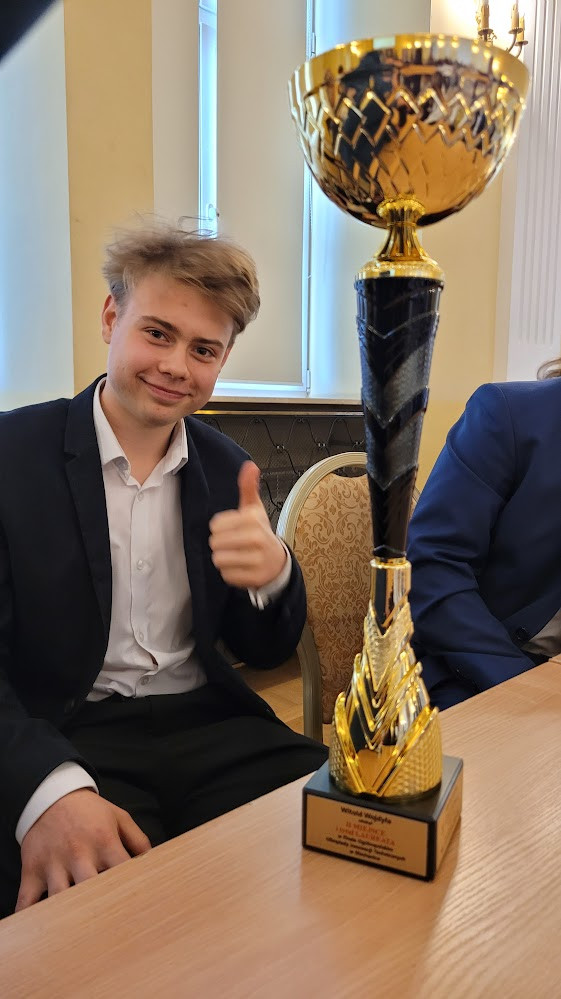 Laureaci i finaliści Olimpiady Innowacji Technicznej w Mechanice oraz w Elektronice i Mechatronice